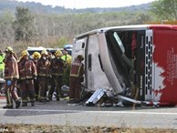 14 sinh viên thiệt mạng do va chạm xe buýt tại Tây Ban Nha